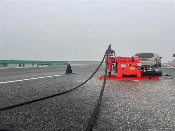 徽县马路路基路面开裂下沉注浆加固灌浆